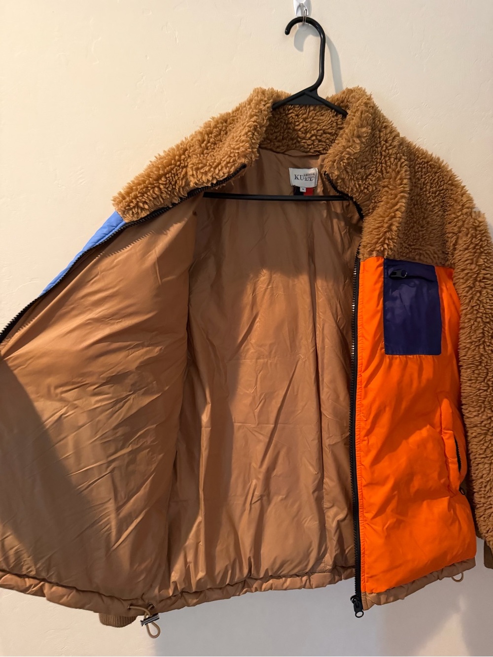 KULE Krispie Colorblock Sherpa Jacket - Picture 8 of 9
